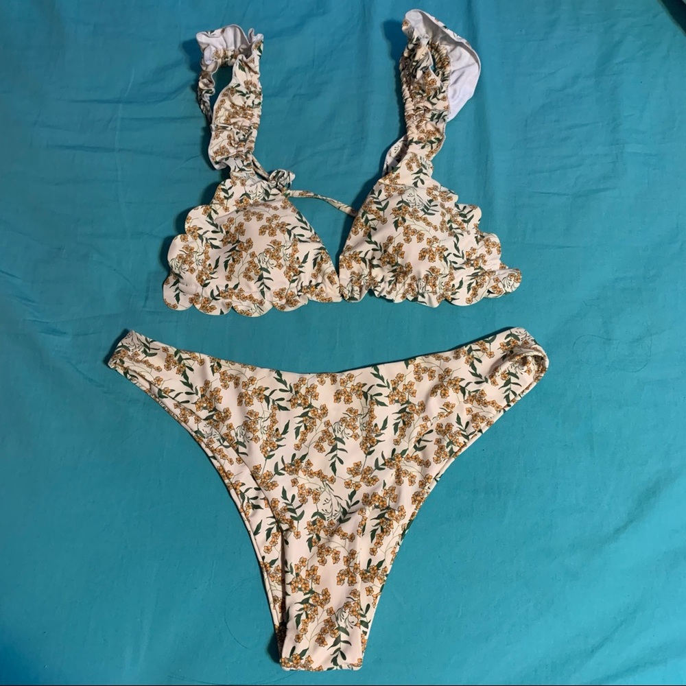 Floral bikini